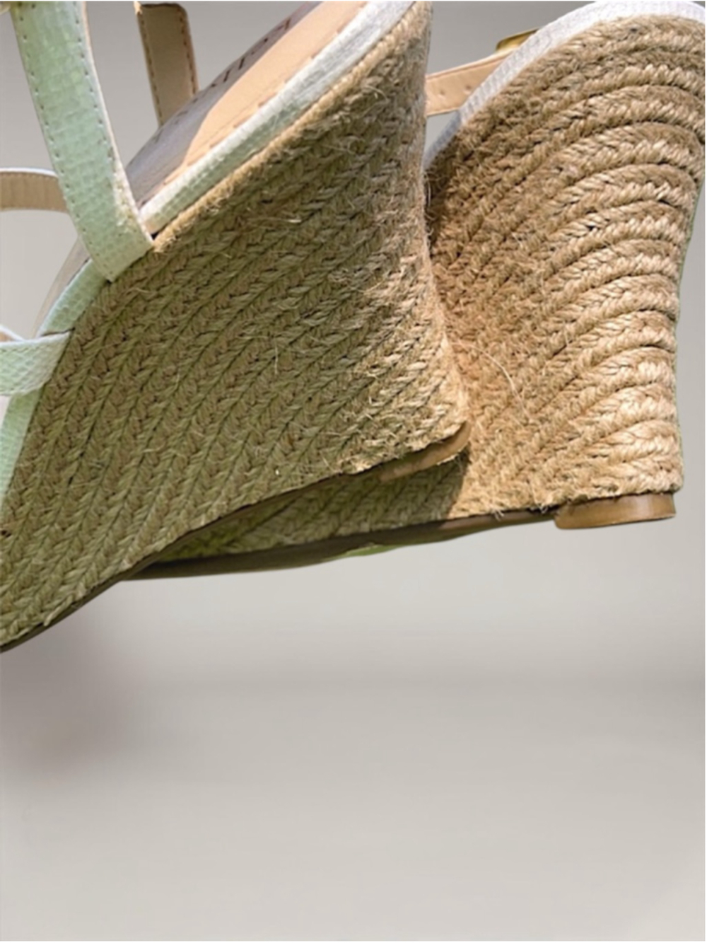 Kelly & Katie Rachel White Jeweled Wedge Sandals – Size 8 - Picture 9 of 11